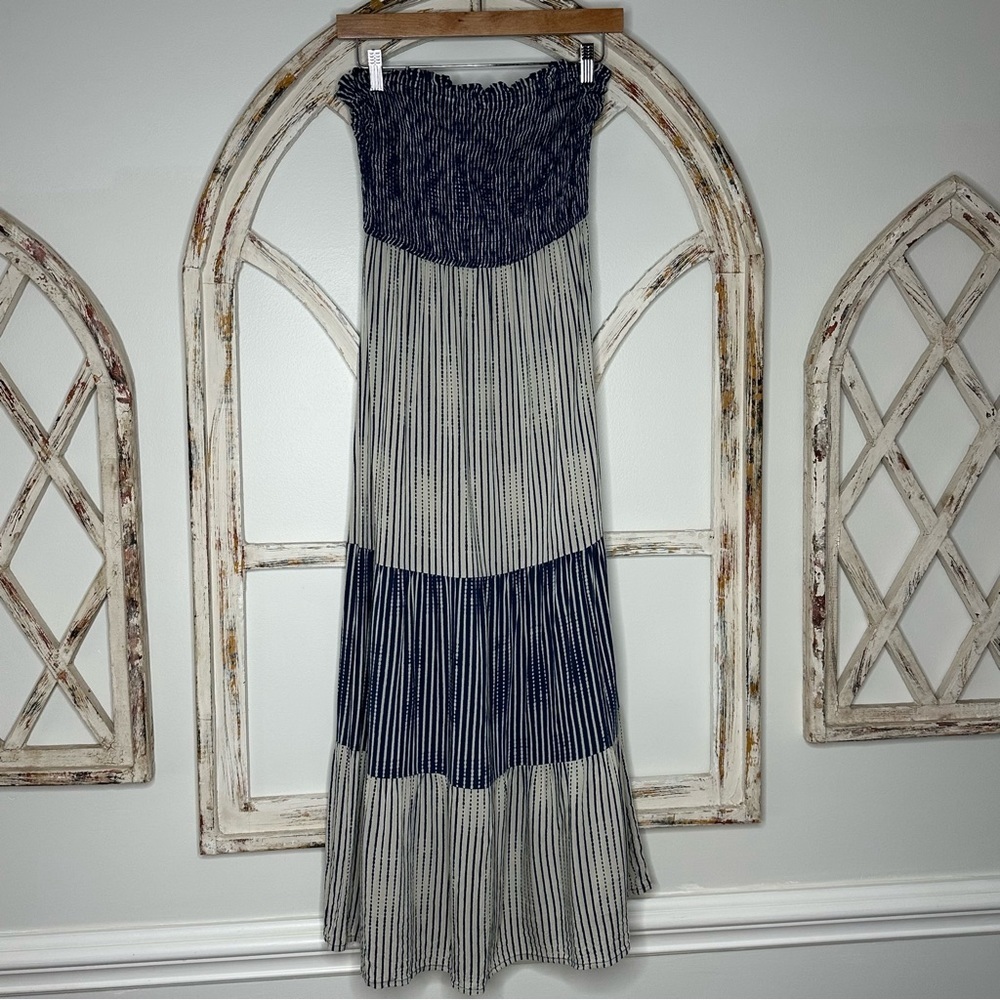 Jessica Simpson Maxi Dress- Strapless- Size Small